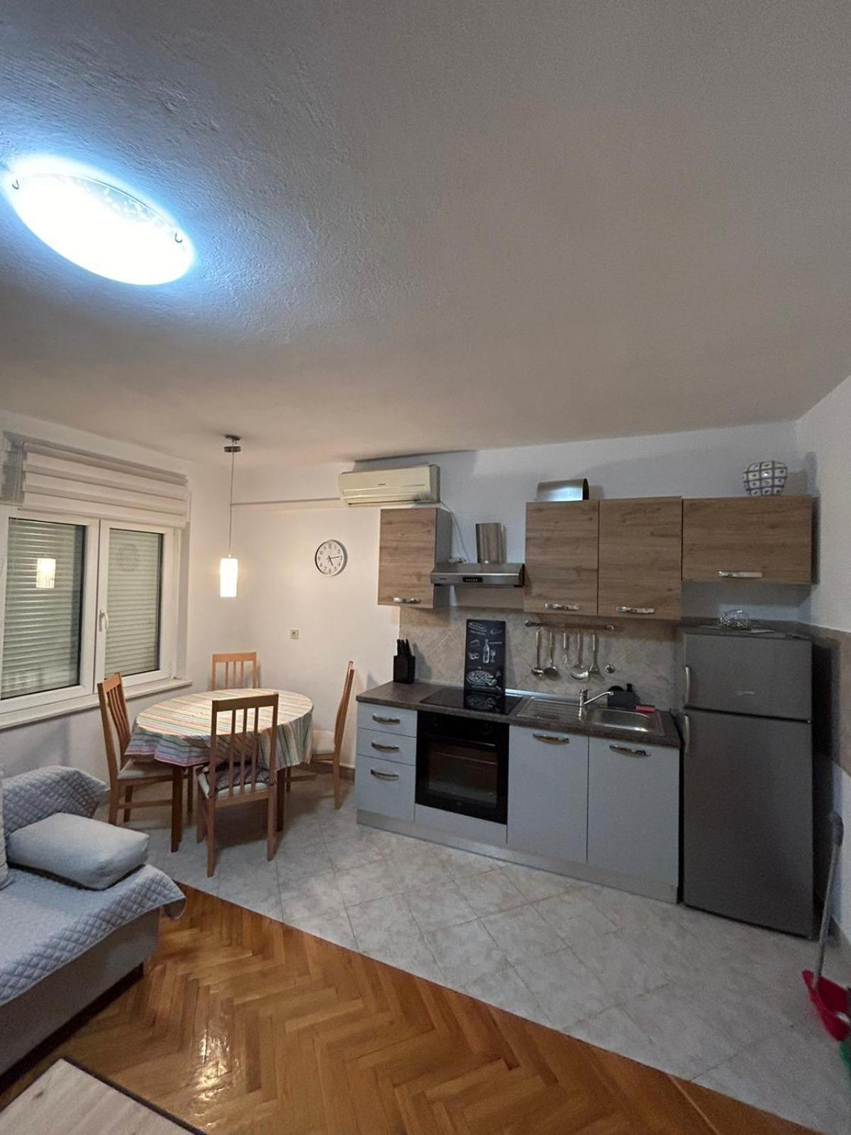 Apartmani Deni Crikvenica Extérieur photo